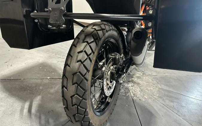 2024 KTM Adventure 390