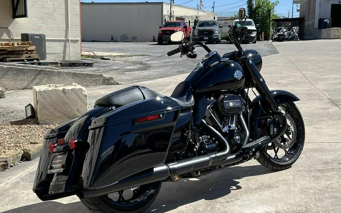 2022 Harley-Davidson® FLHRXS - Road King® Special