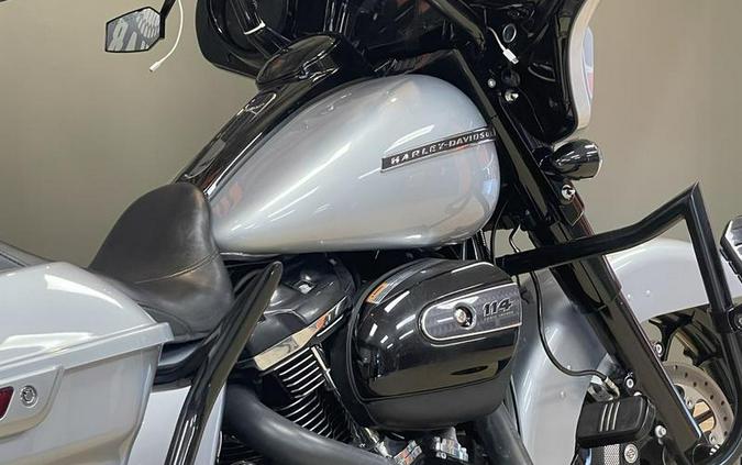 2019 Harley-Davidson® FLHXS - Street Glide® Special