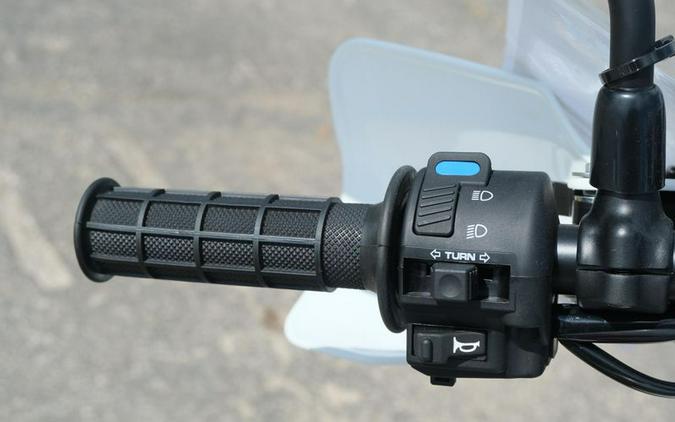 New 2025 HONDA XR650L