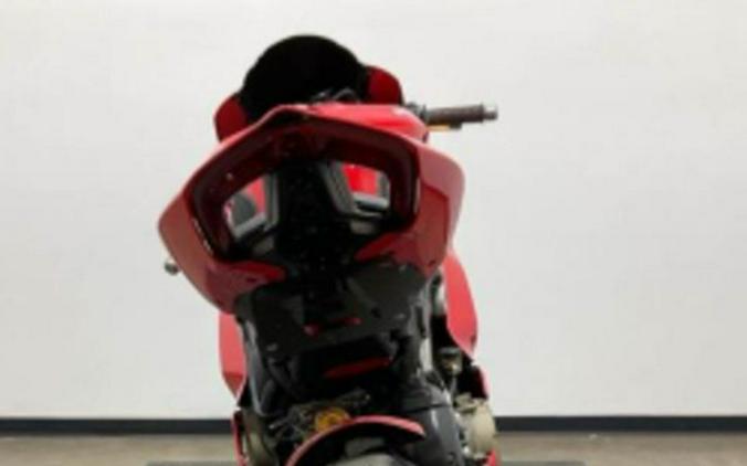 2019 Ducati V4 S
