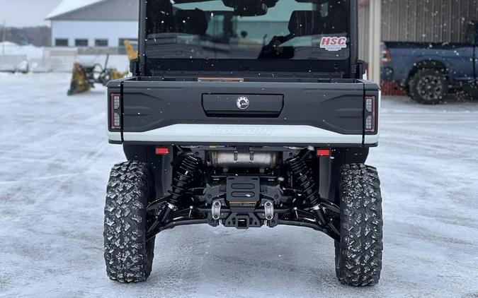 2026 Can-Am® Defender Limited HD11