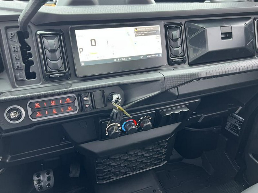 2026 Can-Am® Defender Limited HD11