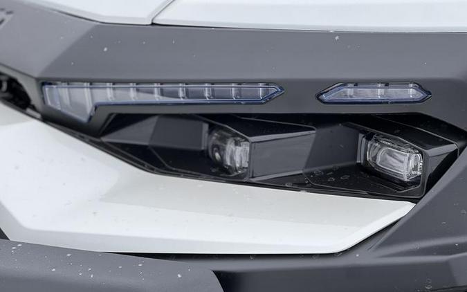 2026 Can-Am® Defender Limited HD11