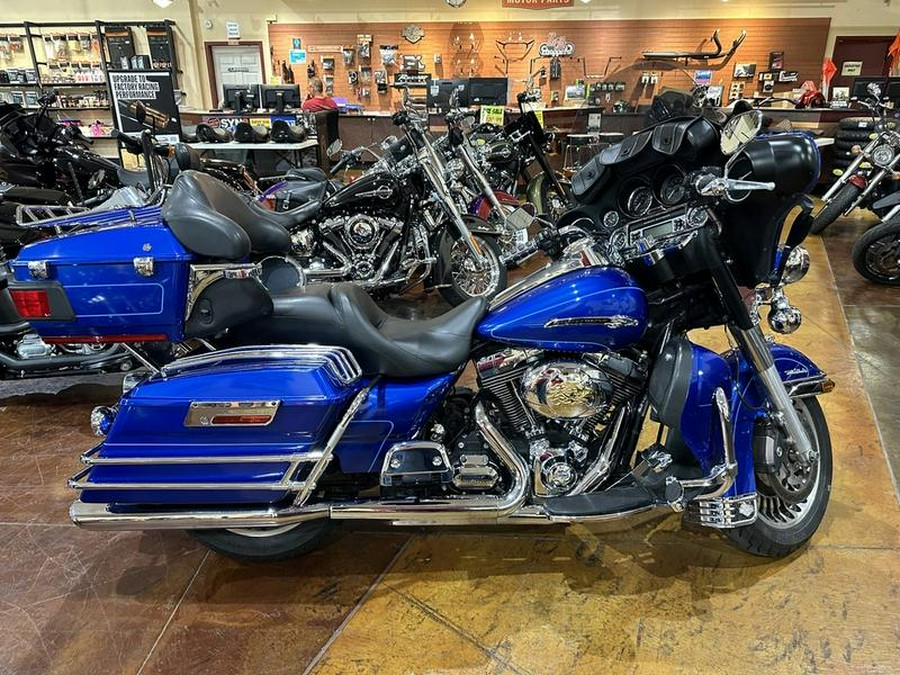 2009 Harley-Davidson® FLHTCU - Ultra Classic® Electra Glide®