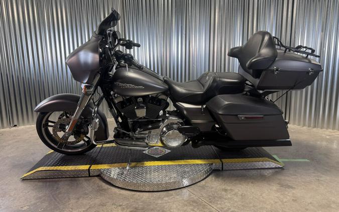 2016 Harley-Davidson Street Glide Special Charcoal Denim