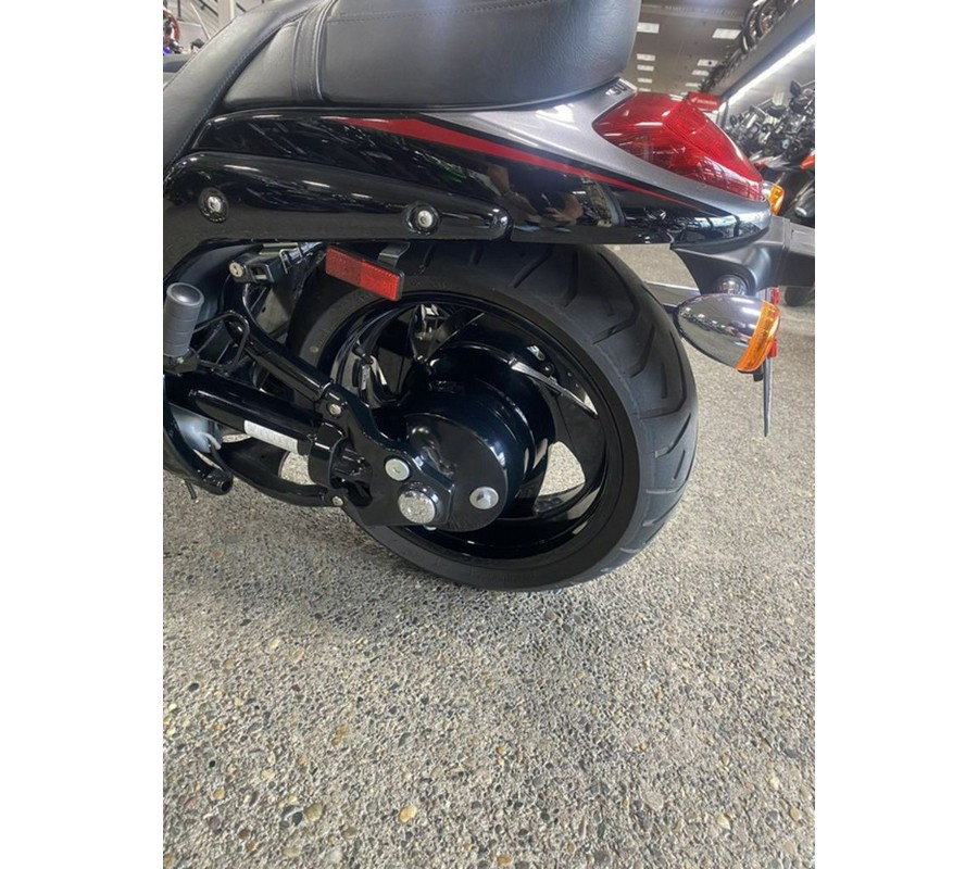 2019 Suzuki Boulevard M90