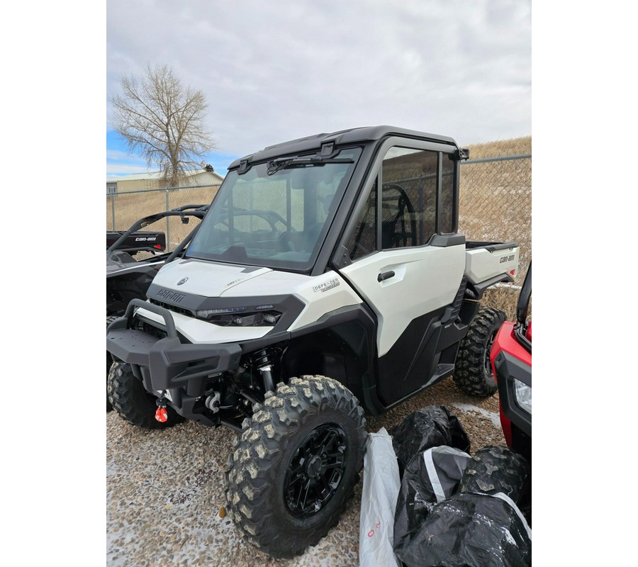 2026 Can-Am Defender Limited HD11