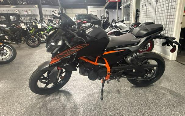 2026 KTM 390 Duke