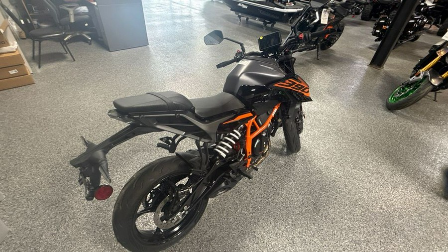 2026 KTM 390 Duke
