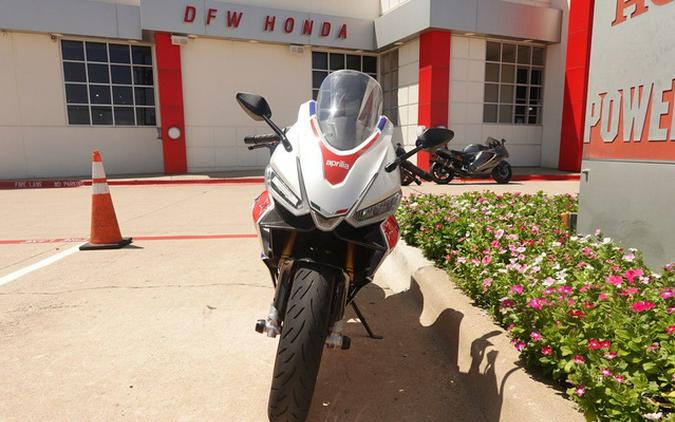 2022 Aprilia RS 660 Limited Edition STARS AND STRIPES