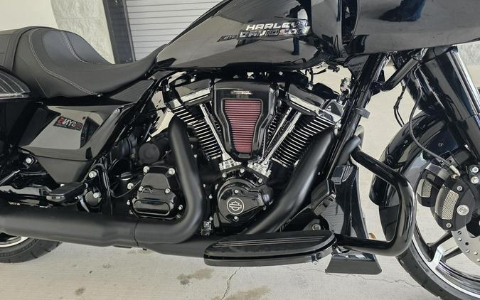 2026 Harley-Davidson® Road Glide® Vivid Black Black Trim