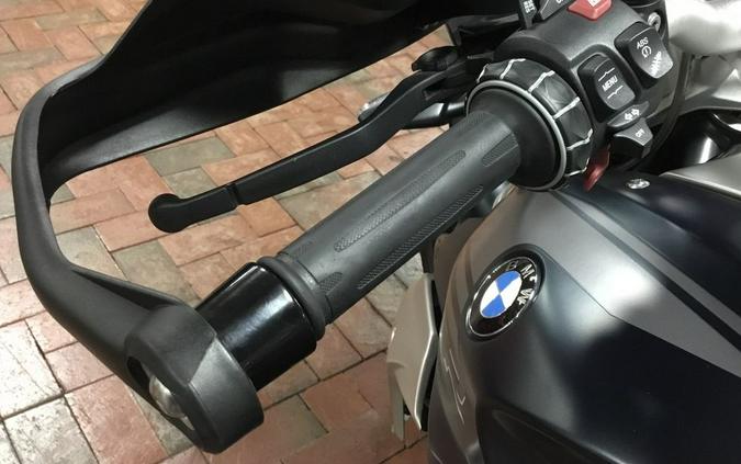 2020 BMW R 1250 R Mineral Gray Metallic