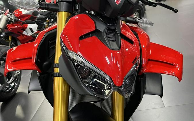 2025 Ducati STREETFIGHTER V4 S V4 S Ducati Red