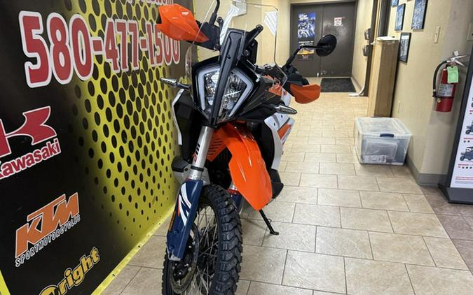 2026 KTM Adventure 890 R