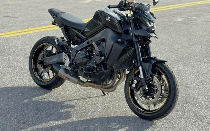2021 Yamaha 09