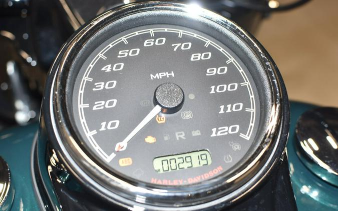 2024 Harley-Davidson Freewheeler