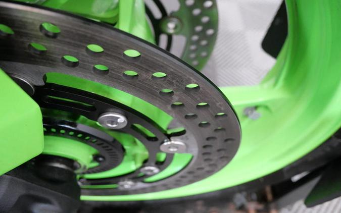 2024 Kawasaki Ninja® ZX™-4RR 40th Anniversary Edition ABS