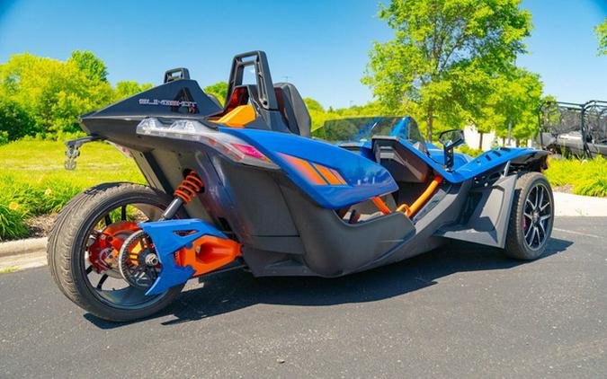 2024 Polaris Slingshot SLINGSHOT R Manual
