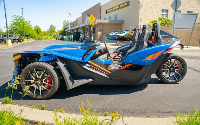 2024 Polaris Slingshot SLINGSHOT R Manual