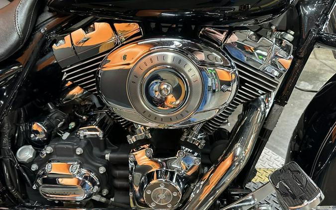 2008 Harley-Davidson Touring FLHRC - Road King Classic