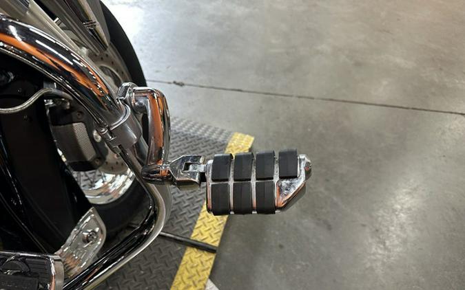 2008 Harley-Davidson Touring FLHRC - Road King Classic