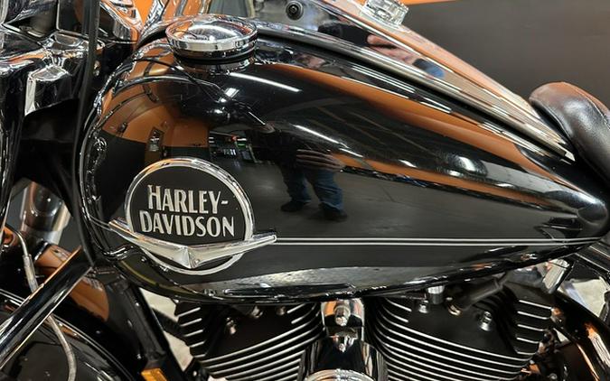 2008 Harley-Davidson Touring FLHRC - Road King Classic