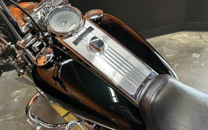 2008 Harley-Davidson Touring FLHRC - Road King Classic