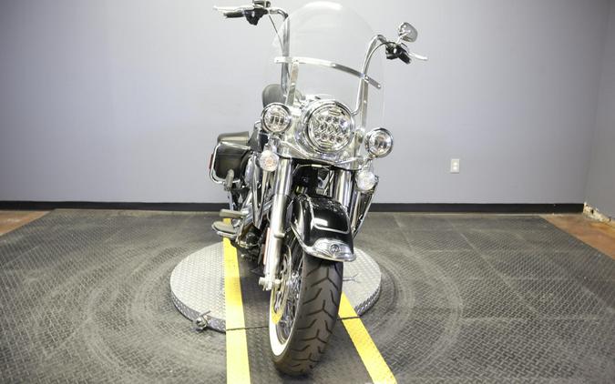 2011 Harley-Davidson Road King Classic Black
