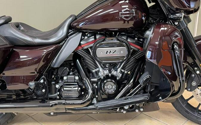 2019 Harley-Davidson® FLHXSE - CVO™ Street Glide®