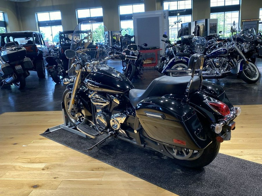 2015 Yamaha V Star 950 Base