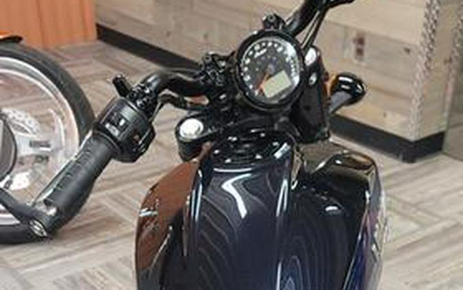 2021 Indian Motorcycle® Scout® Bobber ABS Icon Thunder Black Azure Crystal