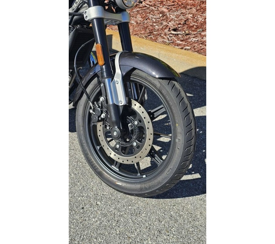 2026 Royal Enfield Super Meteor 650 Astral Black 650