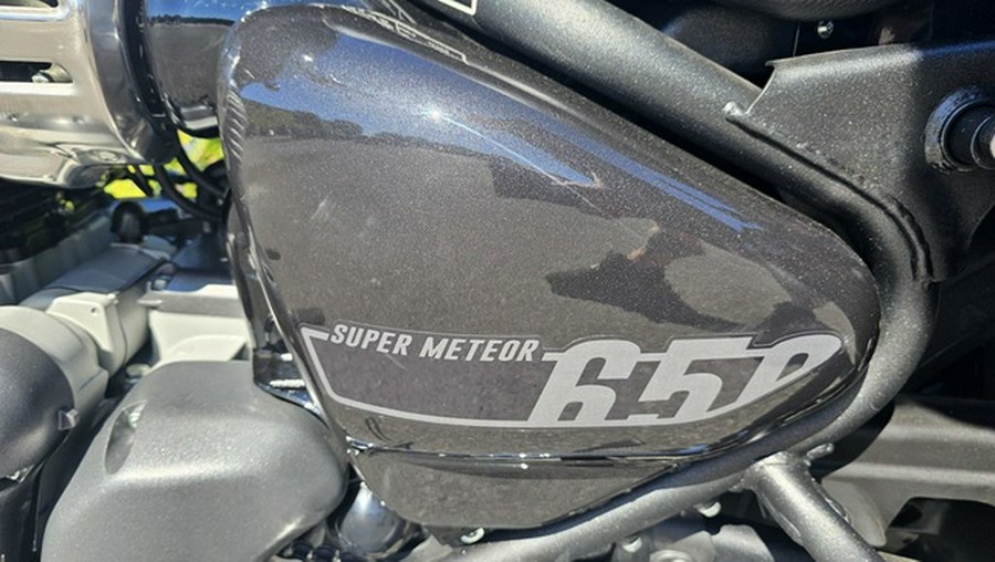 2026 Royal Enfield Super Meteor 650 Astral Black 650