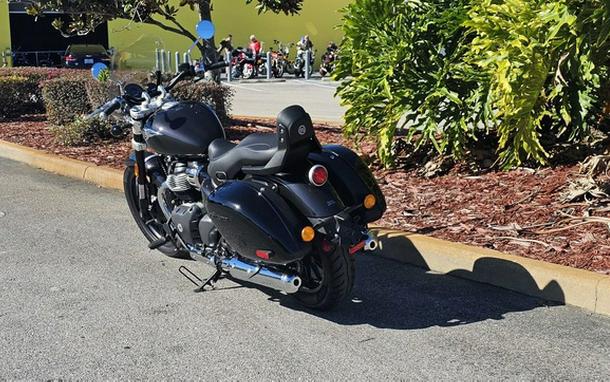 2026 Royal Enfield Super Meteor 650 Astral Black 650