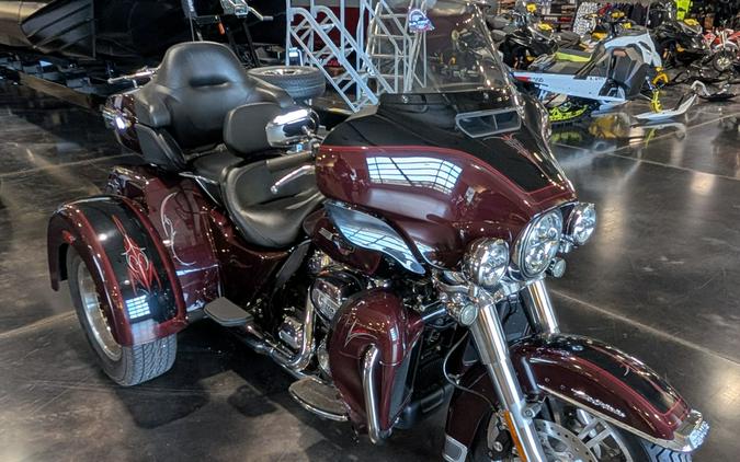 2022 Harley-Davidson Tri Glide® Ultra