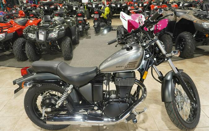 2019 Suzuki BOULEVARD S40