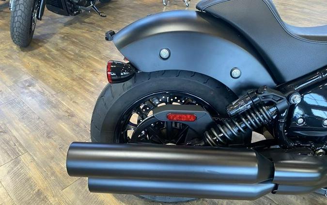 2025 Indian Motorcycle® Sport Chief Black Smoke