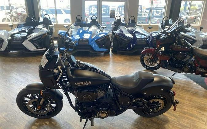 2025 Indian Motorcycle® Sport Chief Black Smoke