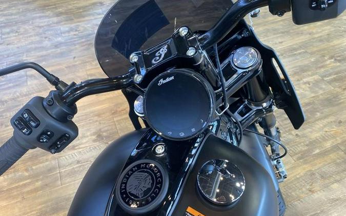 2025 Indian Motorcycle® Sport Chief Black Smoke