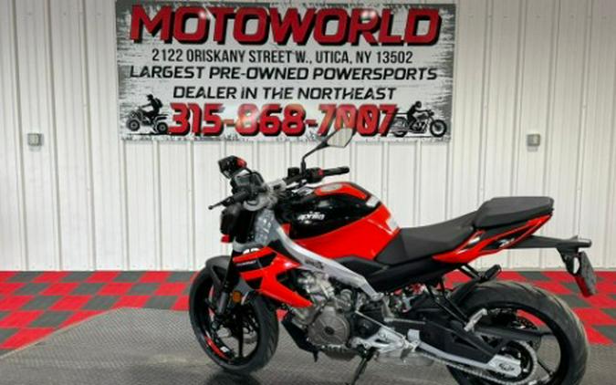 2026 Aprilia Tuono 457