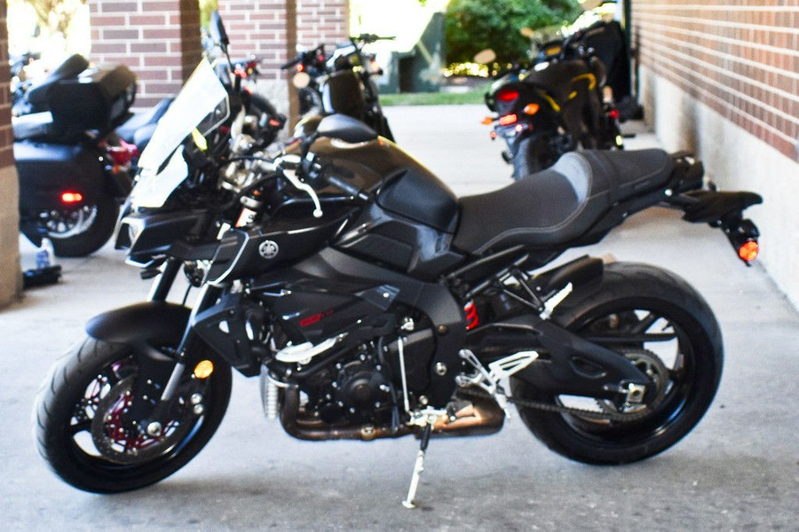 2017 Yamaha FZ-10