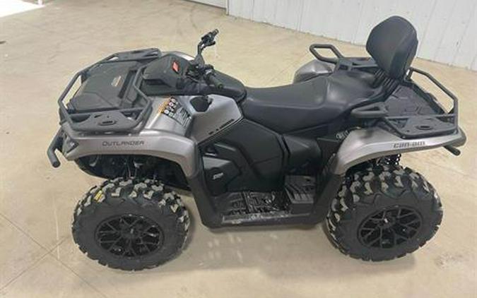 2024 Can-Am Outlander MAX XT 700