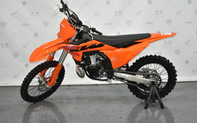 2025 KTM SX 300