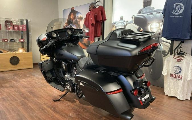2025 Indian Motorcycle® Roadmaster® PowerPlus Dark Horse® Black Smoke