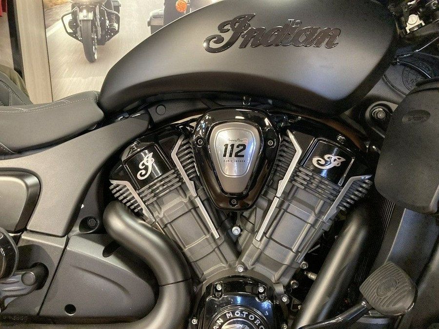 2025 Indian Motorcycle® Roadmaster® PowerPlus Dark Horse® Black Smoke