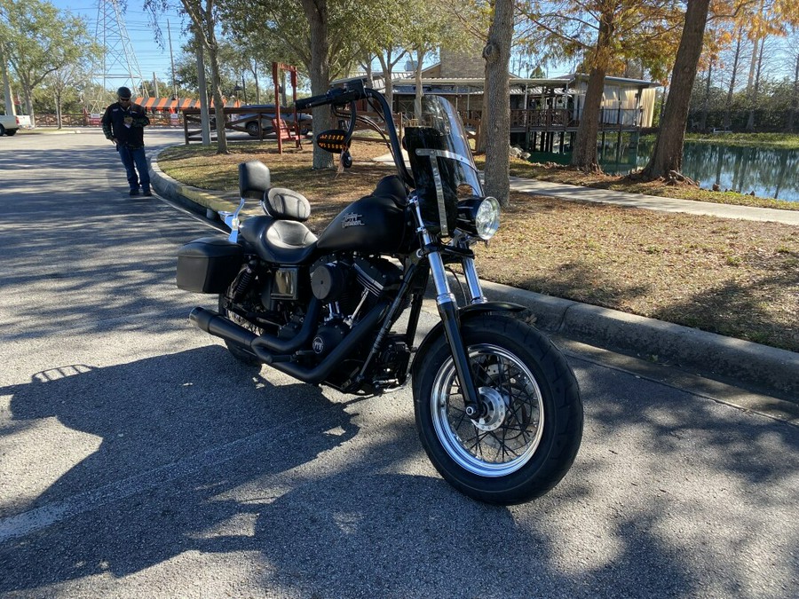 2013 Harley-Davidson® Street Bob® FXDB