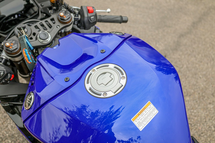 2026 YAMAHA YZFR9TL