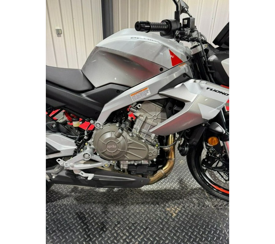 2026 Aprilia Tuono 457