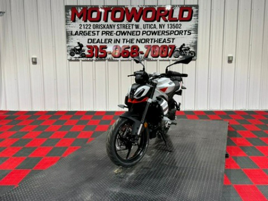 2026 Aprilia Tuono 457